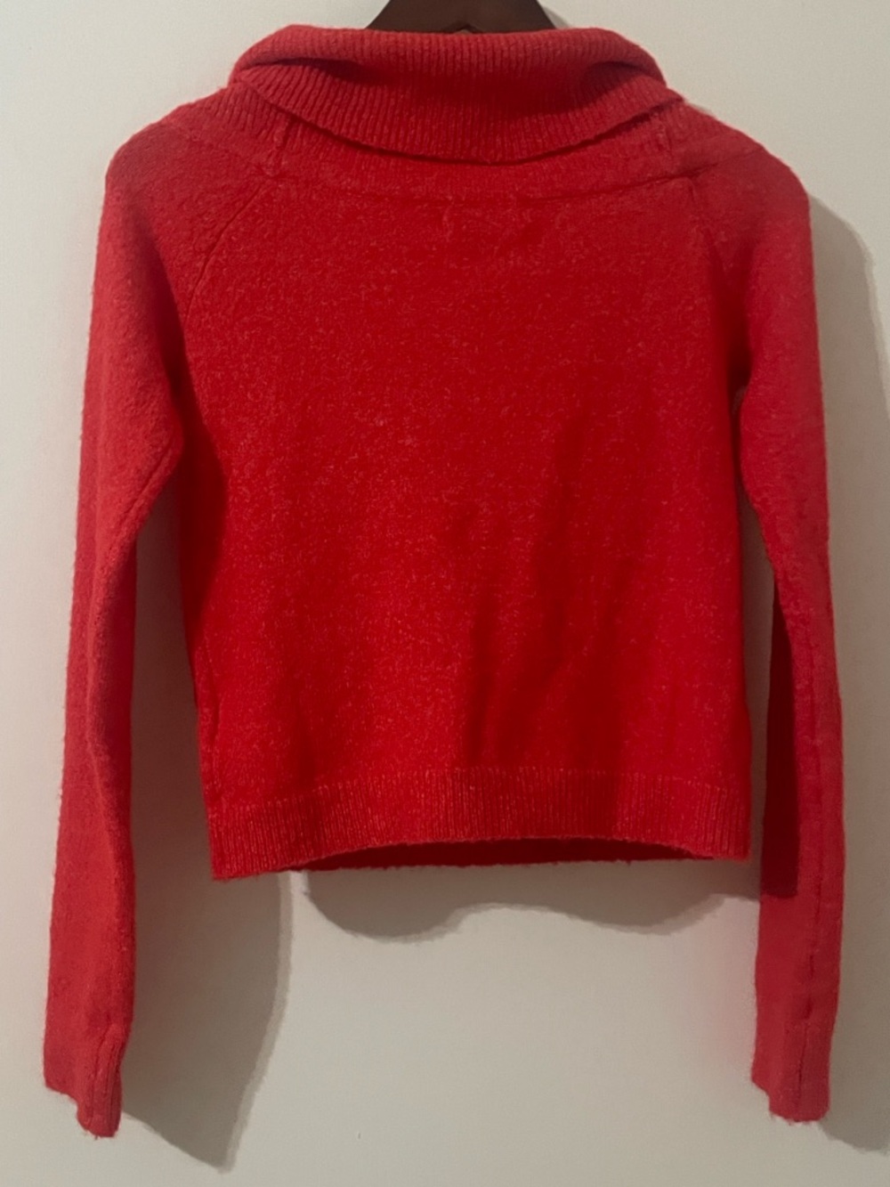 American Eagle Red Cowl Neck Cropped Sweater - Size S - Picture 2 of 6